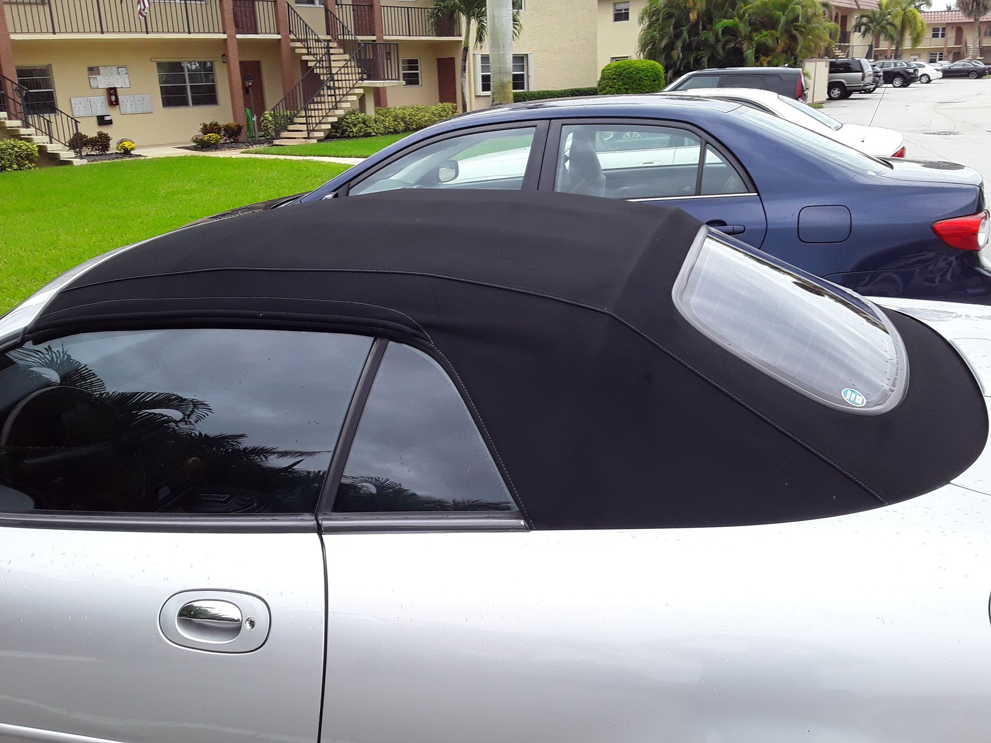 2000 Jaguar XKR - 2000 Jaguar XKR from California - Used - VIN SAJJA42B4YPA08858 - 72,000 Miles - 8 cyl - 2WD - Automatic - Convertible - Silver - Stuart, FL 34994, United States