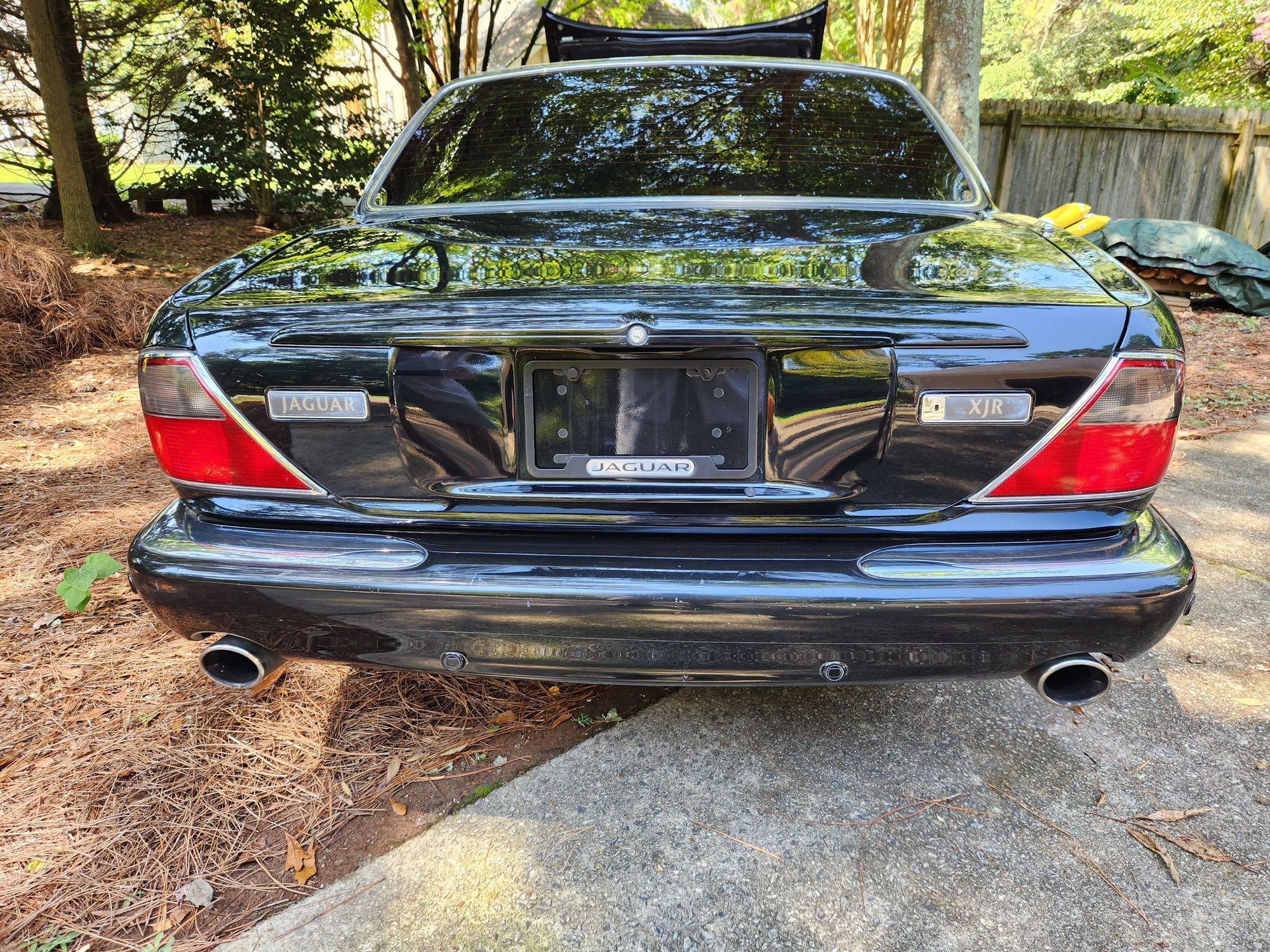 2003 Jaguar XJR - 2003 XJR for Sale - Used - VIN SAJDA15B23MF56620 - 155,650 Miles - 8 cyl - 2WD - Automatic - Sedan - Black - Lawrencevile, GA 30043, United States