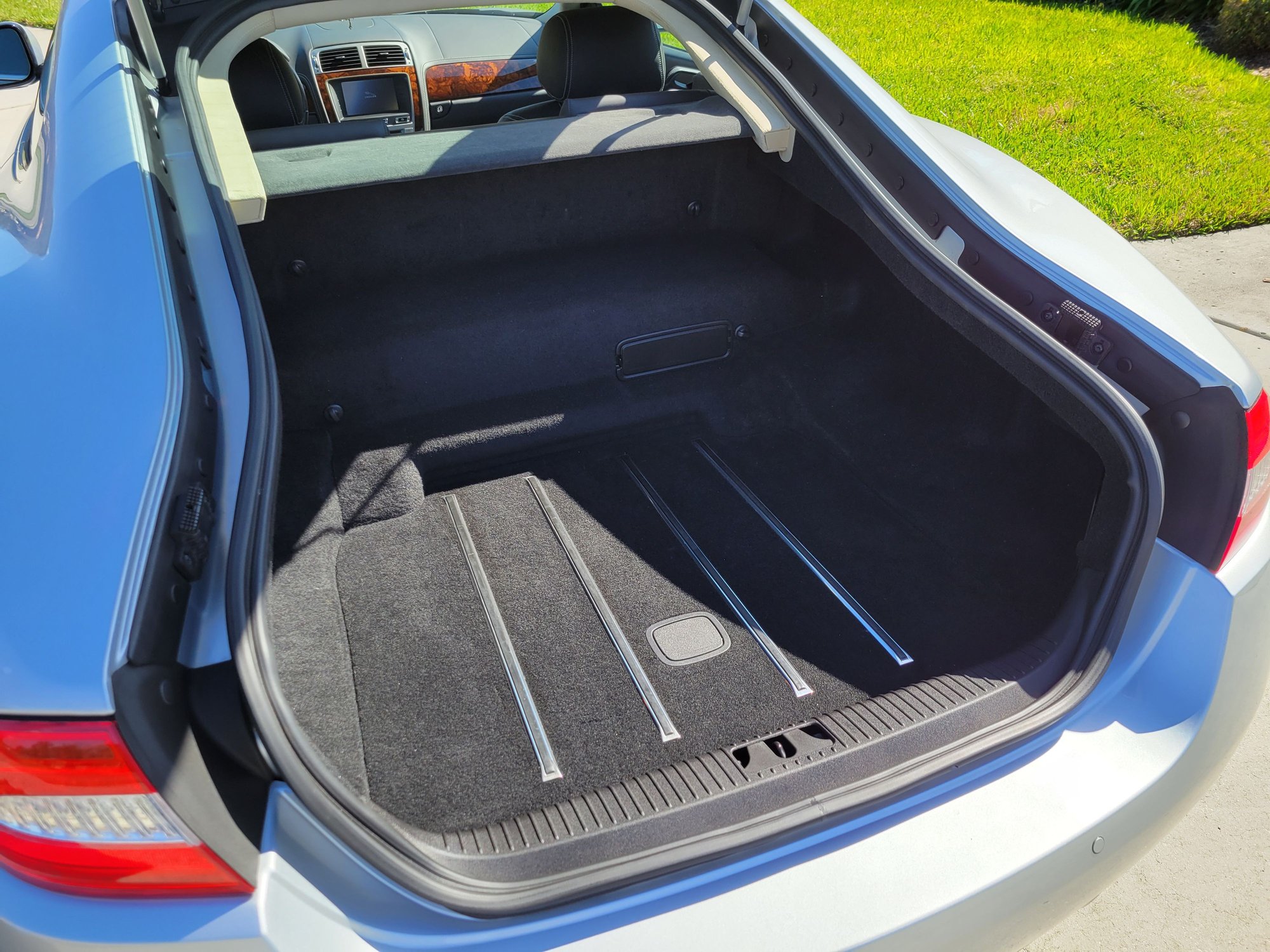 2010 Jaguar XK - 2010 Jaguar XK - Used - VIN SAJWA4FB2ALB36433 - 54,802 Miles - 8 cyl - 2WD - Automatic - Coupe - Silver - Orlando, FL 34786, United States