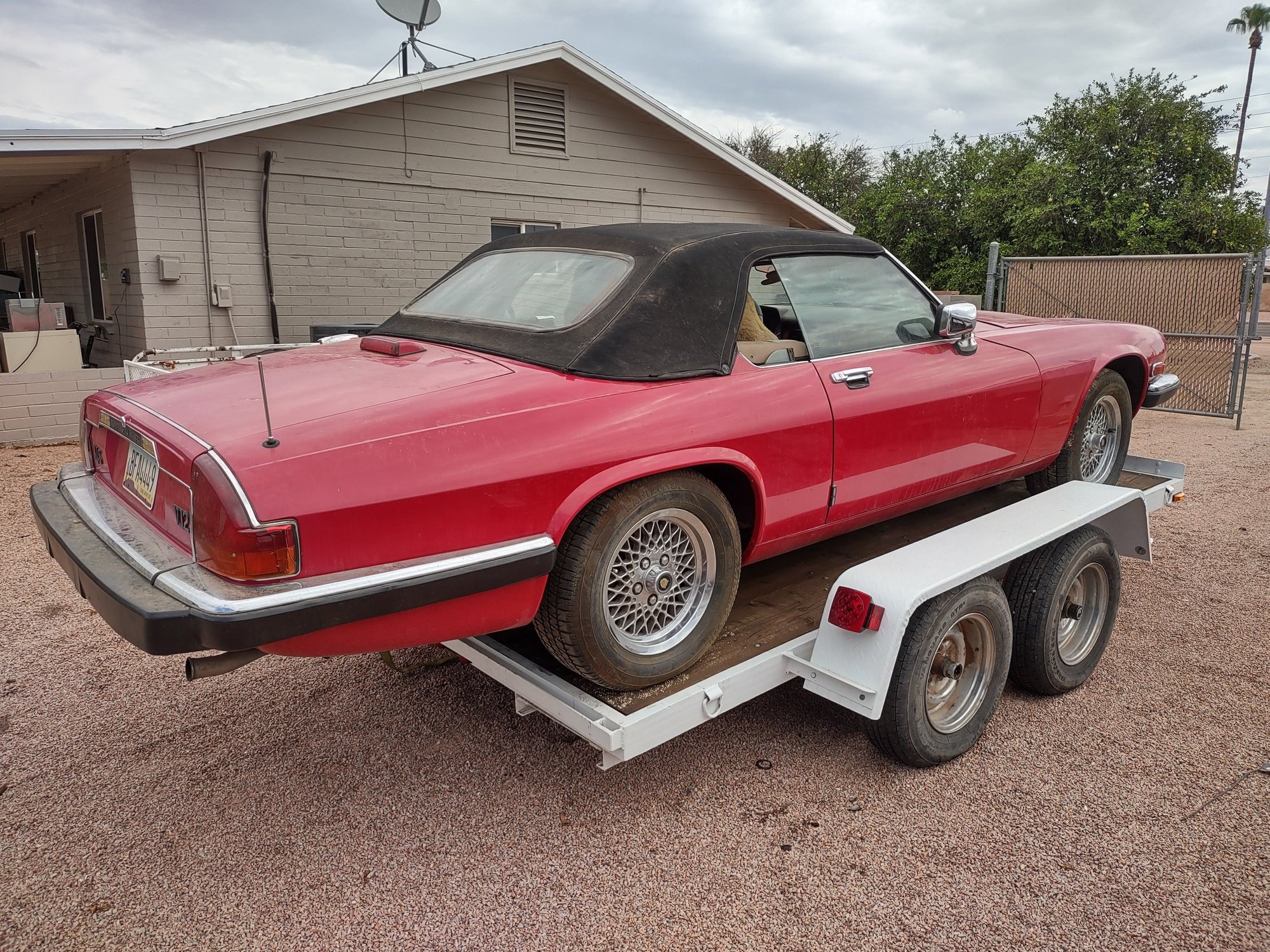 1989 Jaguar XJS - 1989 Jaguar XJS - Good Restoration Project - Used - VIN SAJNV4846KC156102 - 113,400 Miles - 12 cyl - 2WD - Automatic - Convertible - Red - Mesa, AZ 85215, United States