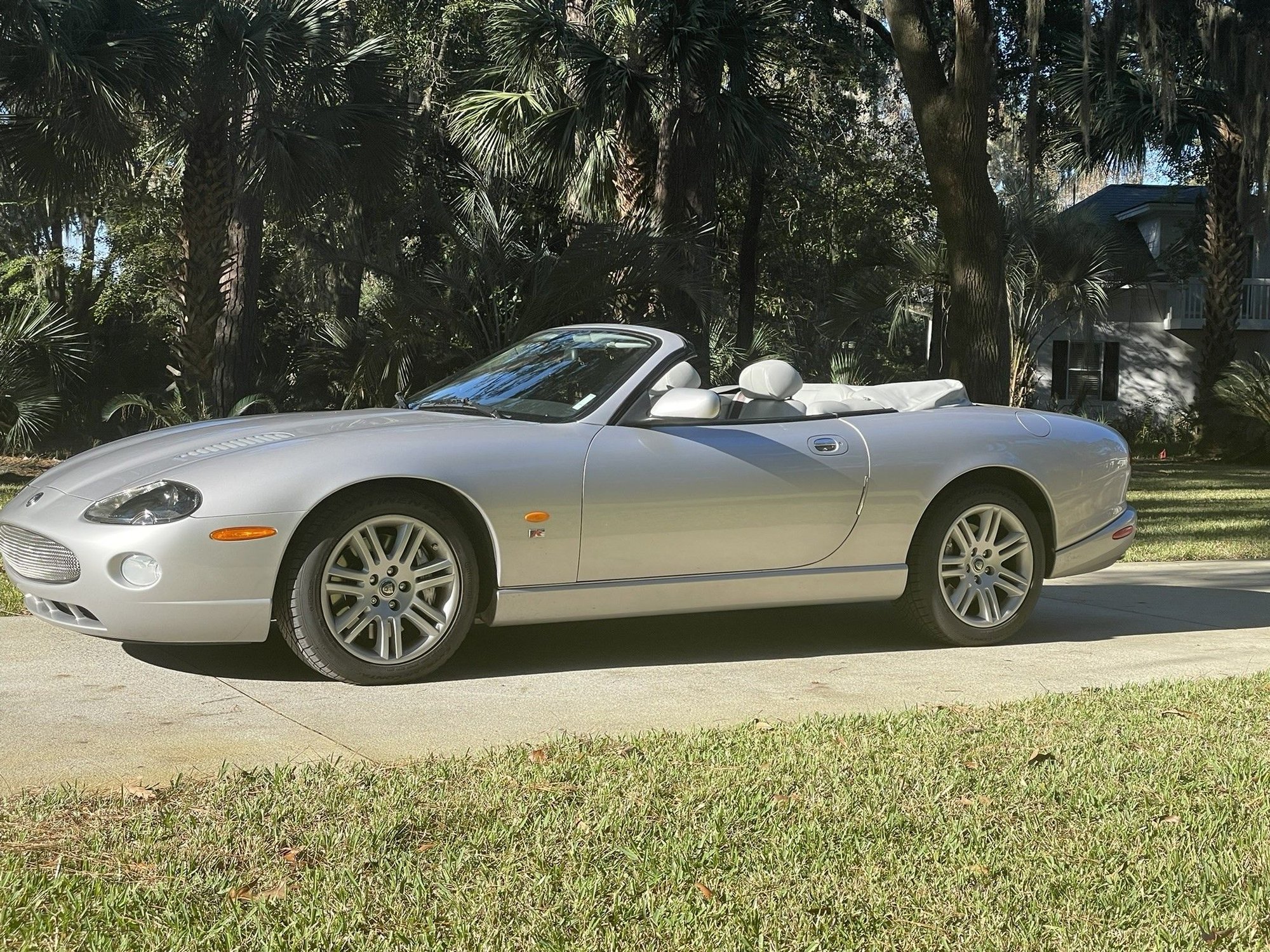 2005 Jaguar XKR - Unique Opportunity To Own A Low Mileage, Smile-Inducing Beauty - Used - VIN SAJDA42B653A43613 - 45,600 Miles - 8 cyl - 2WD - Automatic - Convertible - Silver - Savannah, GA 31511, United States