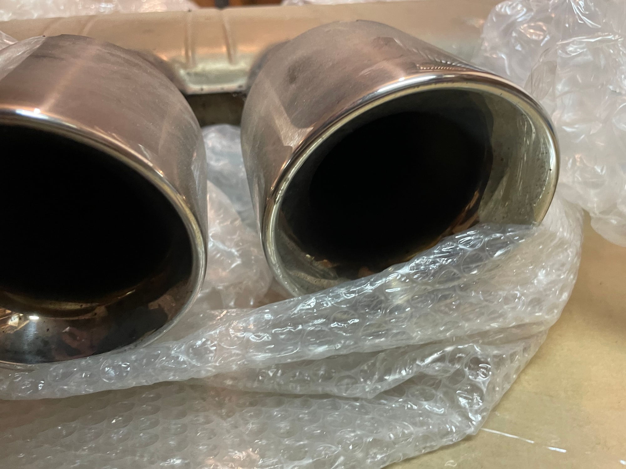 Engine - Exhaust - 2016 OEM F Type S Active Exhaust + OEM Front Grill - Used - 2016 Jaguar F-Type - San Francisco, CA 94110, United States