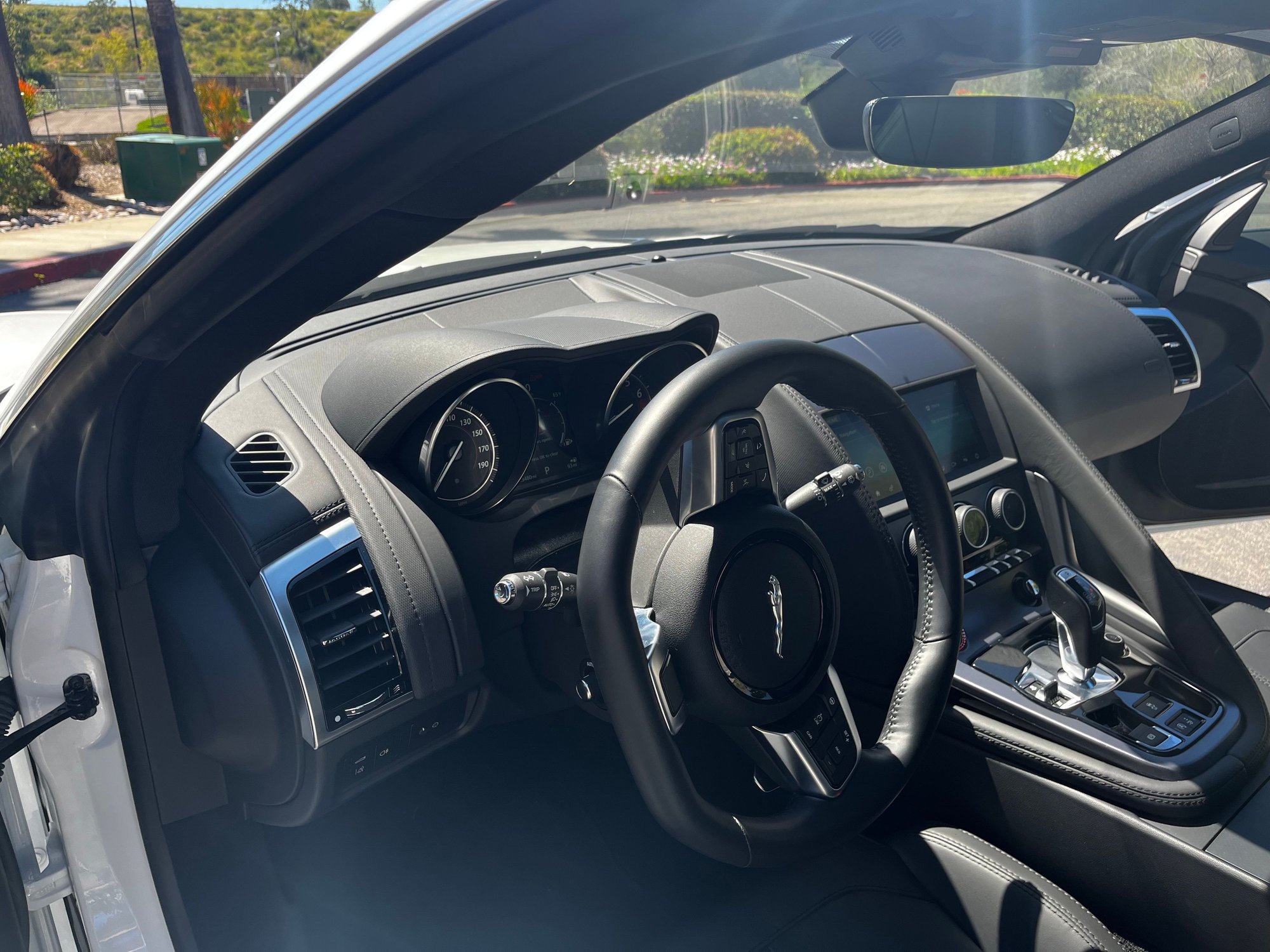 2020 Jaguar F-Type - 2020 F-Type P300 Coupe - Used - VIN SAJDD1GX3LCK68530 - 13,481 Miles - 4 cyl - 2WD - Automatic - Coupe - White - Fallbrook, CA 92028, United States