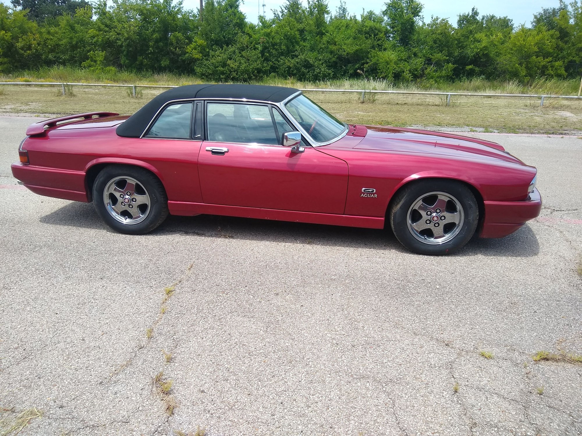 1986 Jaguar XJS - Euro Spec 1986 Jaguar XJ-SC Cabriolet with an inline 6 and 5 speed transmission - Used - VIN 00000000000000000 - 35,000 Miles - 6 cyl - 2WD - Manual - Hatchback - Red - Denison, TX 75020, United States