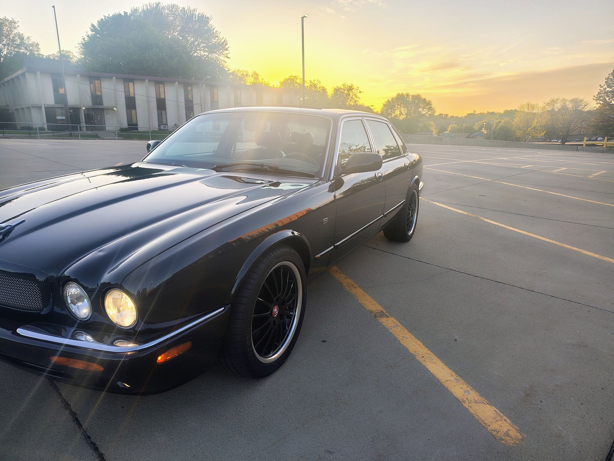 2000 Jaguar XJR - Clean Black on Black XJR - Used - VIN SAJDA15BOYMF16169 - 85,200 Miles - 8 cyl - 2WD - Automatic - Sedan - Black - Sioux City, IA 51106, United States