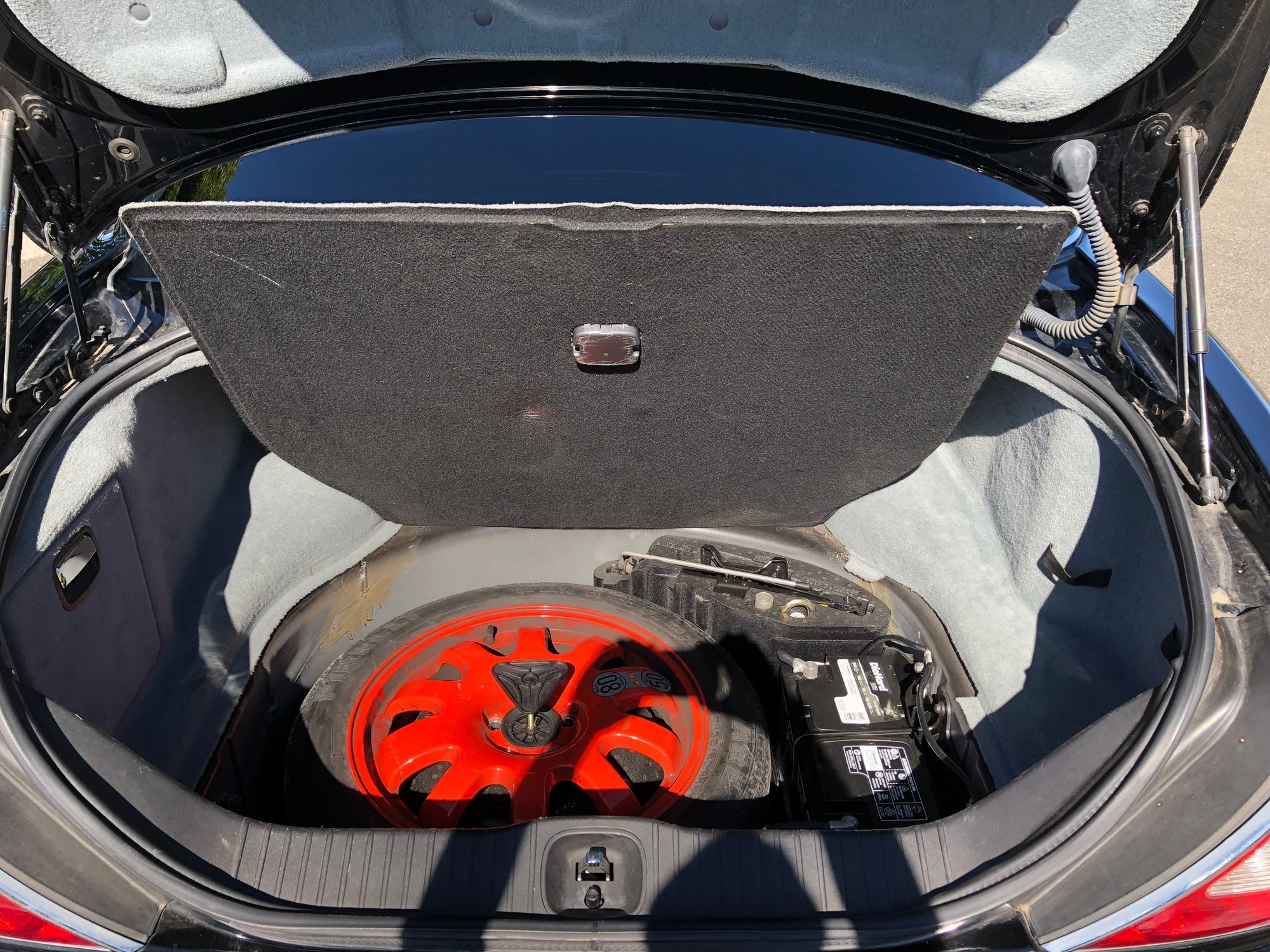 2004 Jaguar XJR - 2004 XJR for Sale - Used - VIN SAJWA73B34TG19553 - 143,000 Miles - 8 cyl - 2WD - Automatic - Sedan - Black - Seattle, WA 98188, United States