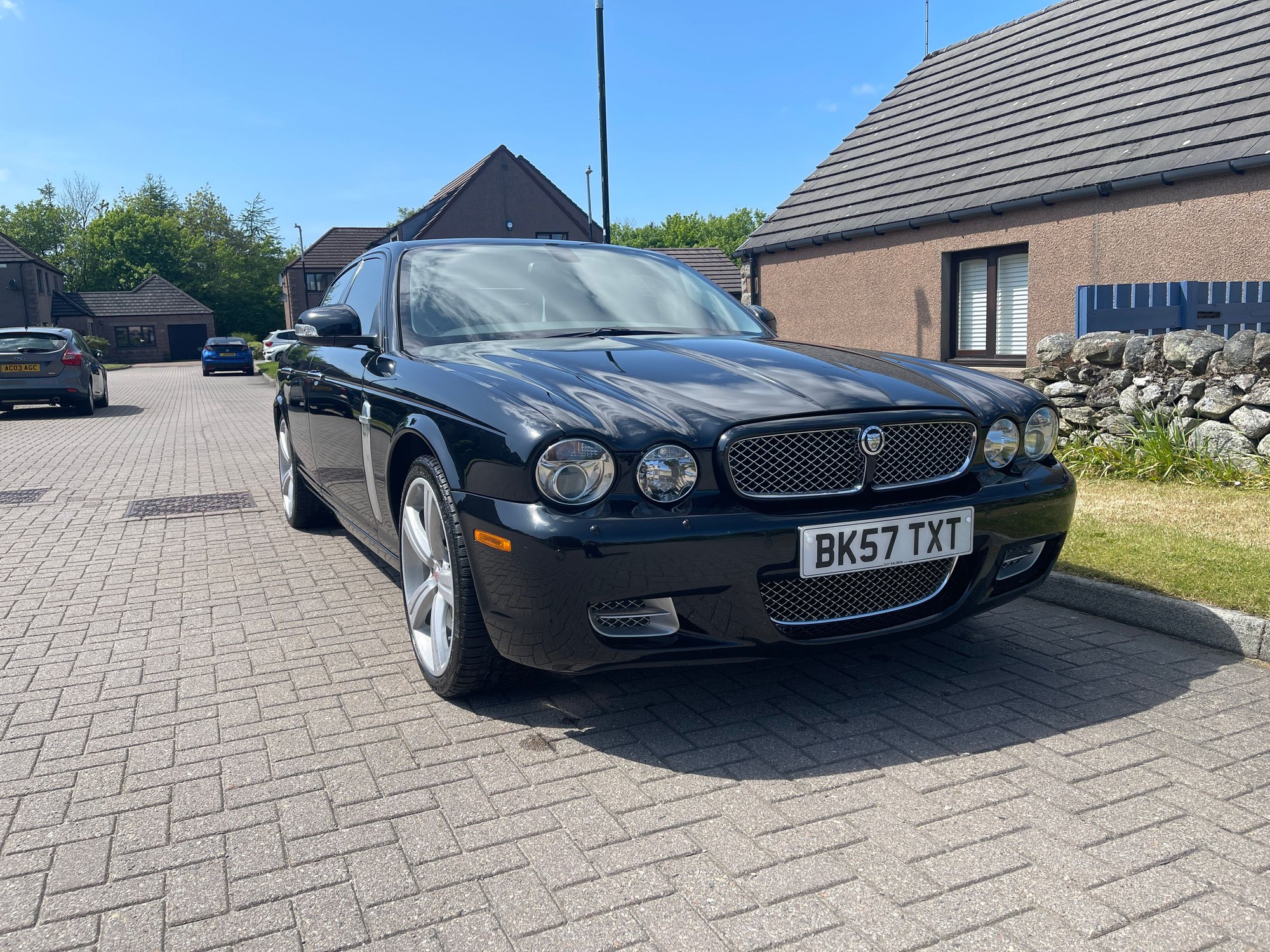 2008 Jaguar XJR - Jaguar XJR 4.2 supercharged x358 - Used - VIN SAJAC73R48TH23346 - 106,740 Miles - 8 cyl - 2WD - Automatic - Sedan - Black - Scotland SCOTLA, United Kingdom