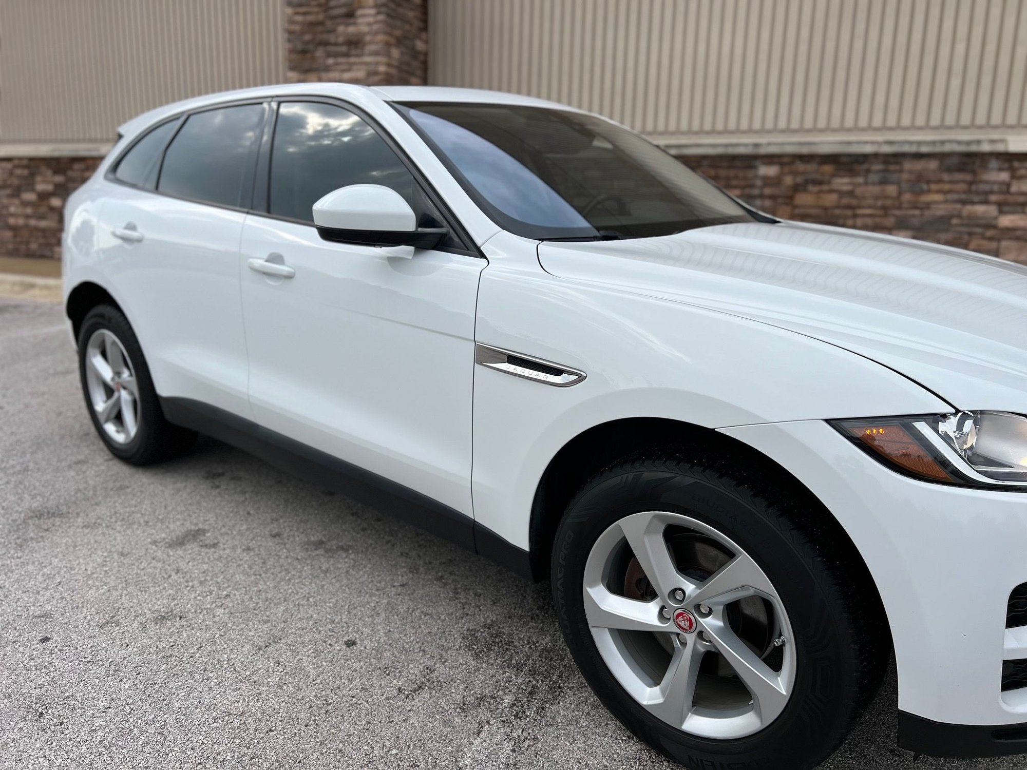 2017 Jaguar F-Pace - 2017 Jaguar F-PACE Diesel – Runs Great – Lower-Mileage OEM Engine – $9,900 (As-Is) - Used - VIN SADCJ2BN3HA089409 - 146,908 Miles - 4WD - Automatic - SUV - White - Austin, TX 78727, United States