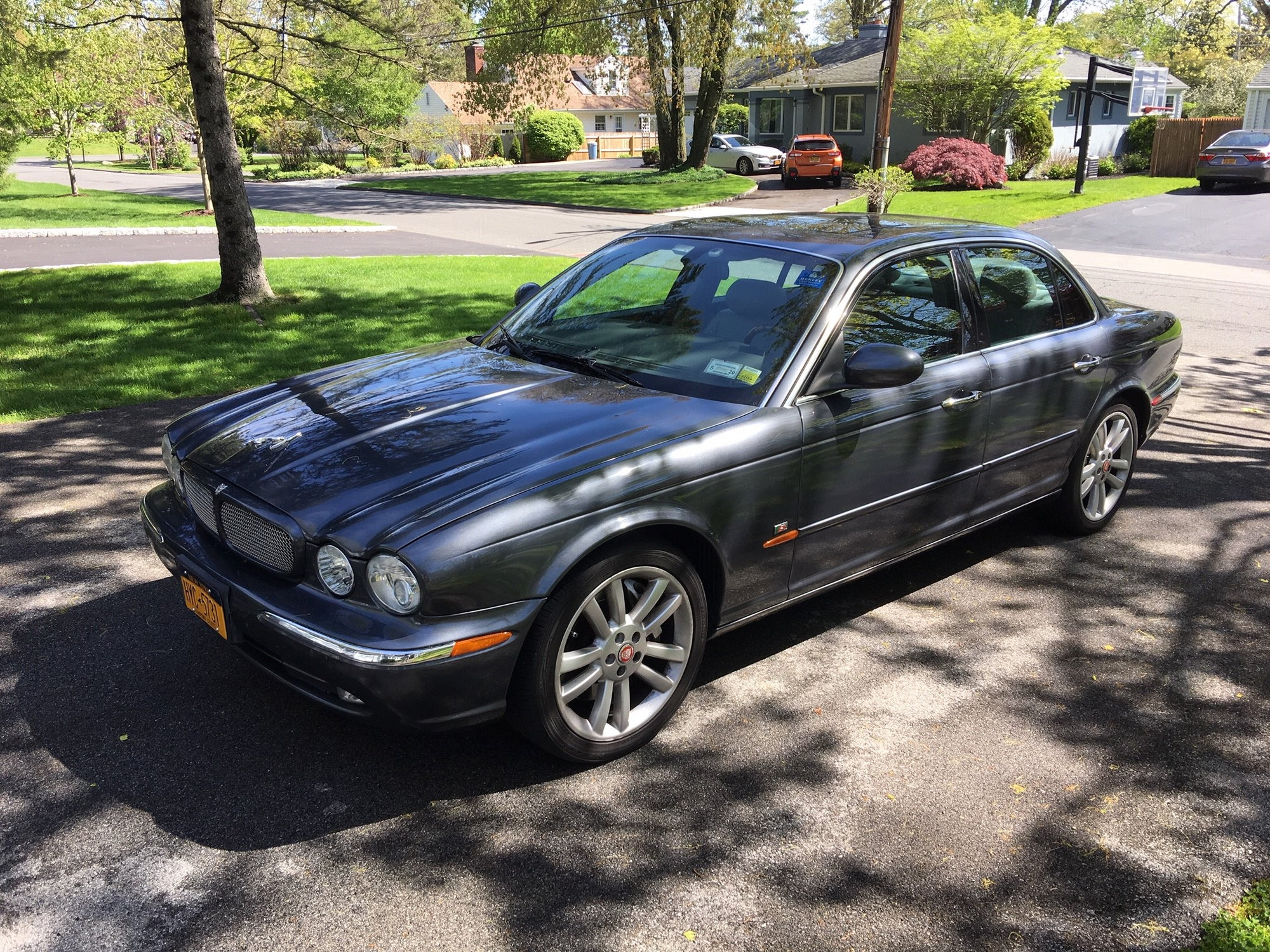 2004 Jaguar XJR - 2004 XJR for sale or trade - Used - VIN SAJEA73B34TG11481 - 124,000 Miles - 8 cyl - 2WD - Automatic - Sedan - Gray - Rye Brook, NY 10573, United States