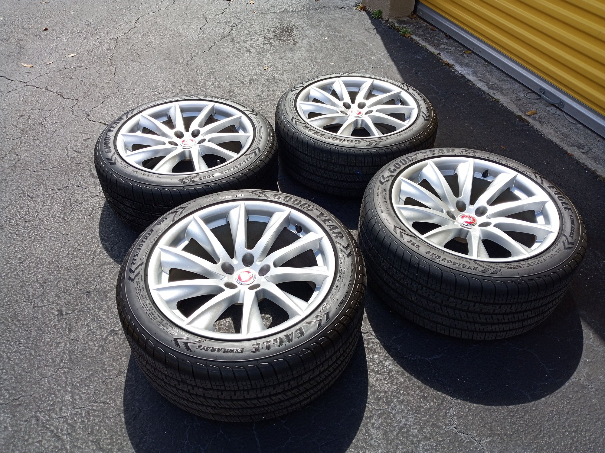 Wheels and Tires/Axles - Jaguar Factory F-Type Vela 10 spoke 18" OEM Staggered Wheels Rim Tires - Used - 2013 to 2021 Jaguar F-Type - 2010 to 2021 Jaguar All Models - Delray Beach, FL 33445, United States