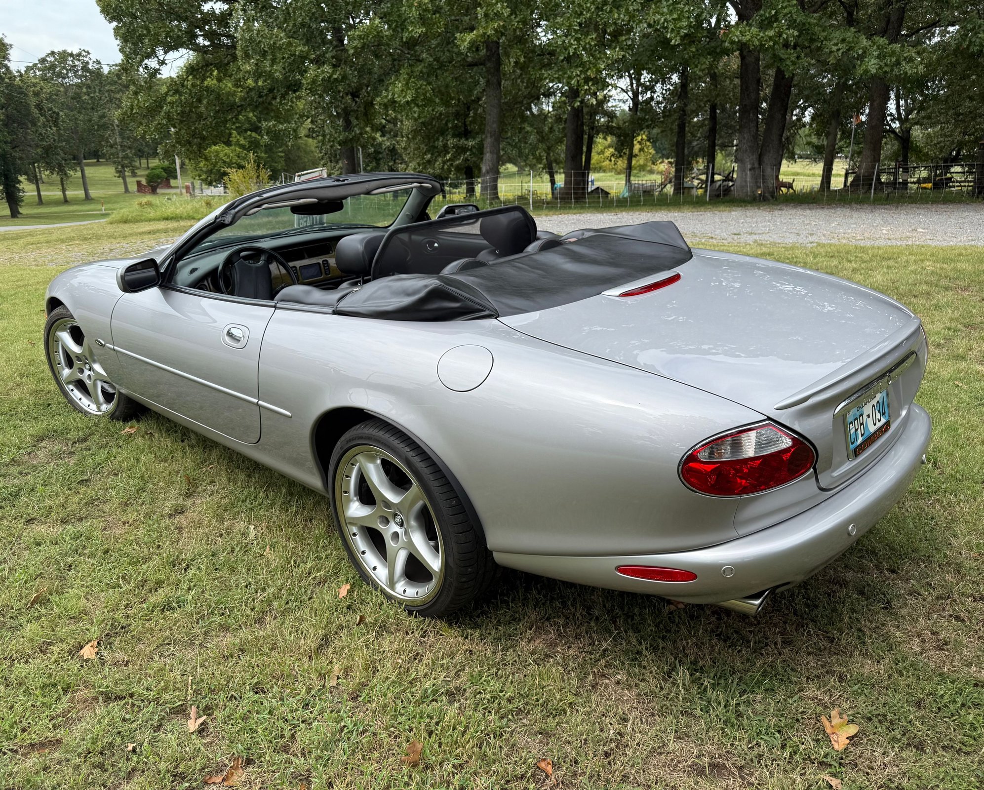 2001 Jaguar XKR - 2001 XKR SILVERSTONE Convertible - Used - VIN SAJDA42B11PA12000 - 49,300 Miles - 8 cyl - 2WD - Automatic - Convertible - Silver - Pryor, OK 74361, United States