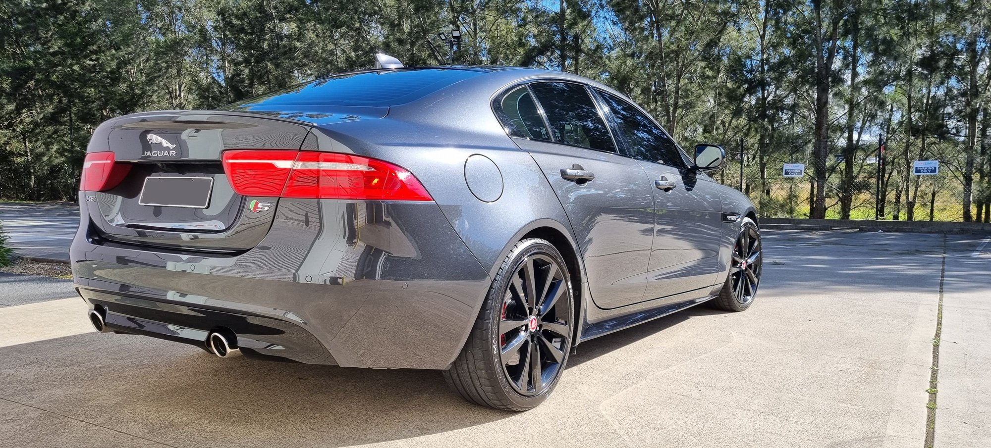 2018 Jaguar XE - 2018 Jaguar XE-S - Used - VIN sajab4av2jcp37704 - 115,000 Miles - 6 cyl - 2WD - Automatic - Sedan - Gray - Newcastle, Australia