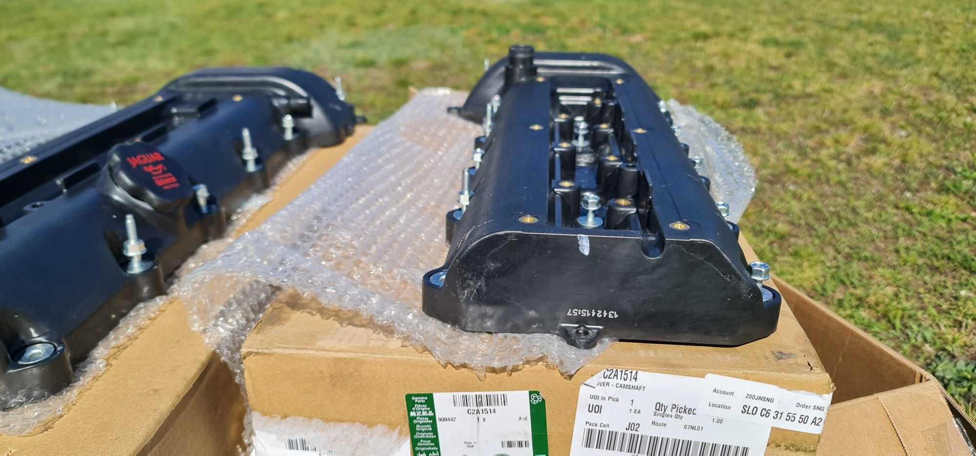Engine - Internals - RARE camshaft covers - brand new - New - 1998 to 2002 Jaguar XJ8 - 1997 to 2005 Jaguar XK - Deva, Romania