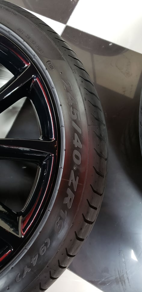 Wheels and Tires/Axles - 19" factory oem jaguar ftype wheels rims and new tires - Used - 2015 to 2018 Jaguar F-Type - Sacramento, CA 95630, United States