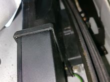 this is where the control rod to lock cylinder is hiding.