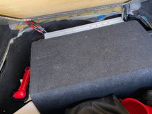 Subwoofer in spare wheel well 