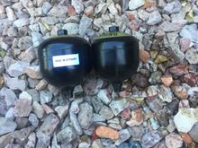 GM part number 25676065 on the left. I’m assuming original one one the right, that’s the one that came off the car