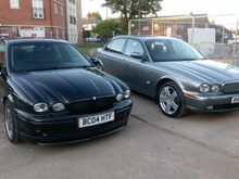 Heres a photo or both my X Type & XJR side by side earlier....
