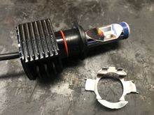 H7 LED Bulb and Adaptor
