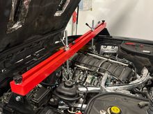 Support bar was perfect way to hold engine while swapping the mounts.