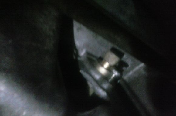 stopper for the cranshaft pulley