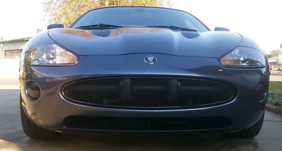 black matte grill and air vent,  smoked fog lights.