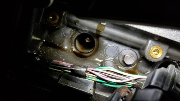 I think this is the source of the oil I see under the car