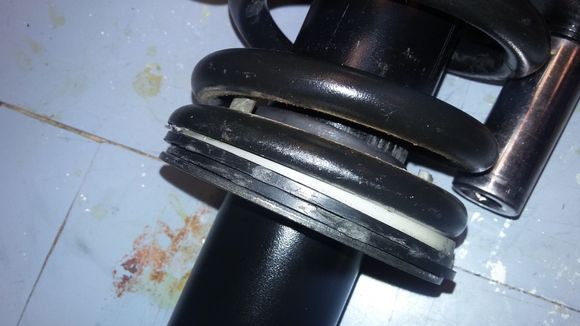 vinyl spacers (black) are not 100% centered