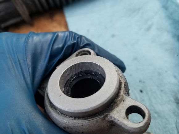 New seal installed. Easy to press the old one out, and new one in with appropriately sized sockets