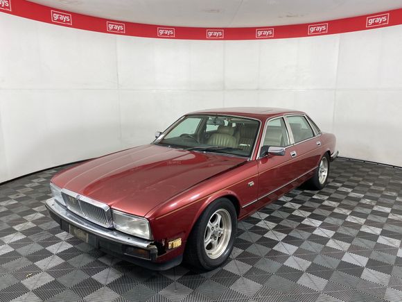 Soon to arrive XJ40 - sight unseen cheap from an auction,service history,  needs headlining, exhaust repari and front left bumper corner.  And who knows what else?
