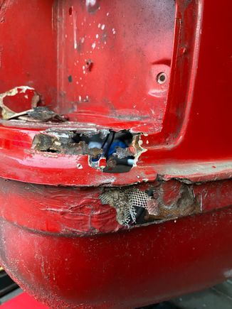 Old repair. Really bad!