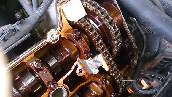 secondary timing chain tensioner