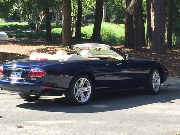 2004 XK8 - 9,200 miles