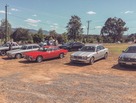 Jaguar Forums drive to Rathdowney Pub