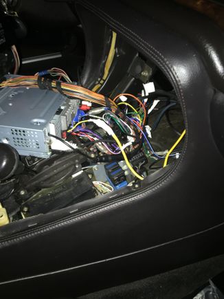 Pionner  source playing nicenow with all attached and usb extension at the dashboard