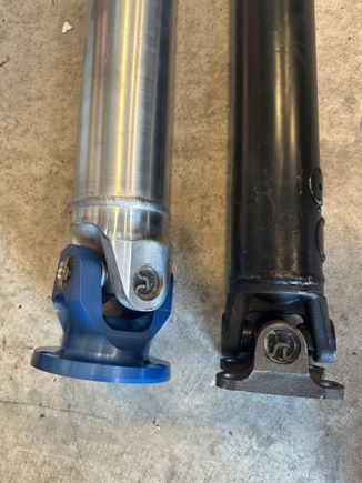 Sonax flange for the Jaguar rear diff, adapted from a different GM model. Needed only the pinion locator hole to be slightly enlarged.