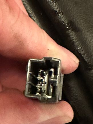 This is the factory wiring plug