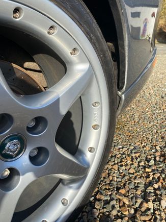 External appearance of interfering side