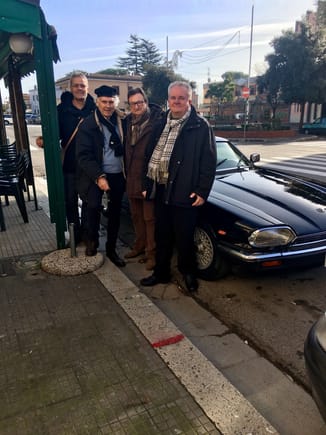 2018, January 4 30th birthday of MyXJSJag. The day I became owner. In the photo the old owner Roberto with two my friends Federico (Alfa Romeo Classic owner and Sauro (Lancia classic owner)