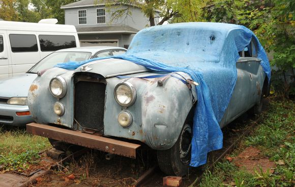 Lonely MK VII sitting in rural Illinois, discovered accidentally in October 2017.