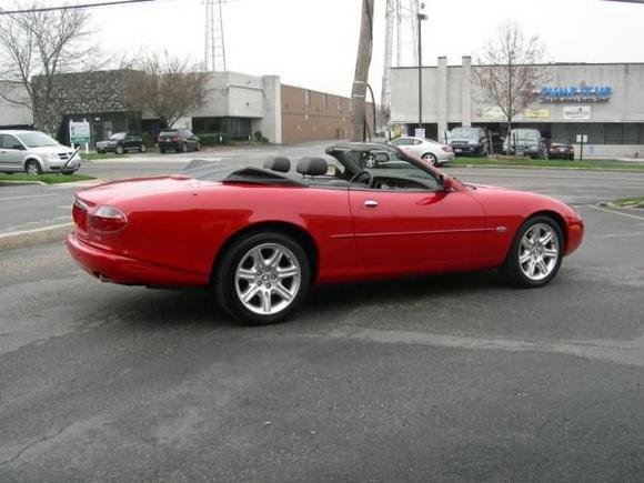XK8 side 4