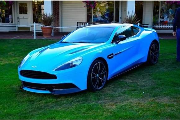 Aston Martin Vanquish