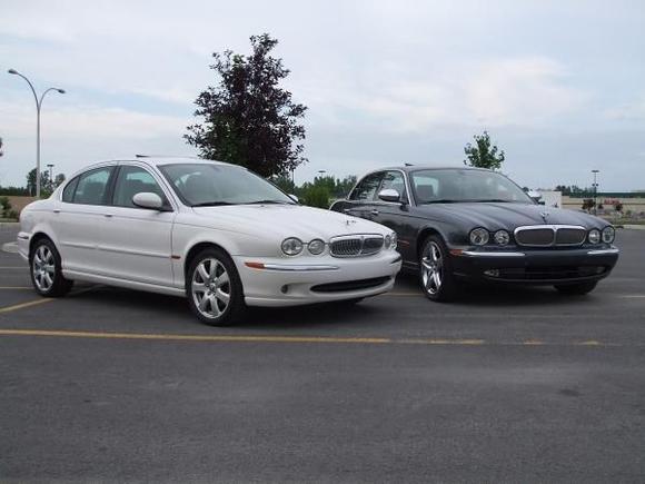 Bebe Jag &amp; the Grim Leaper side to side