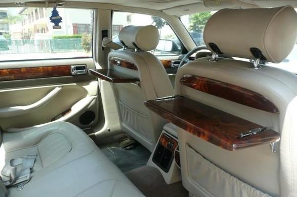 Vanden Plas picnic tables installed on standard XJ6
