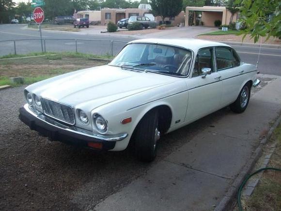 1976 XJ-12