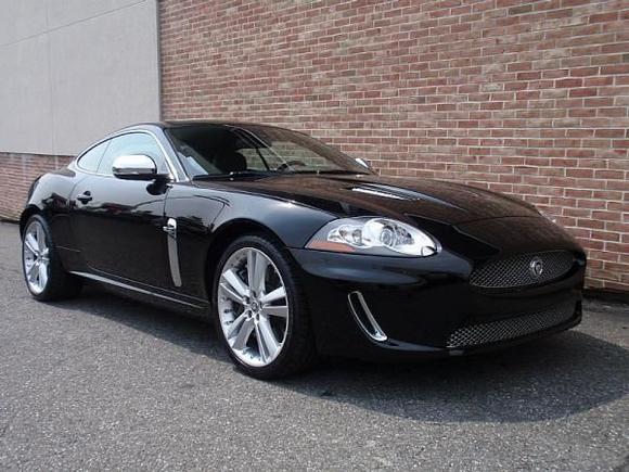 XKR4
