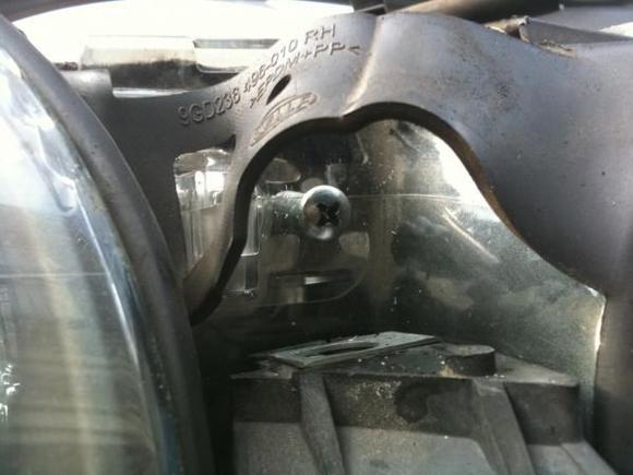 Did the head lamp quick repair to the right assembly