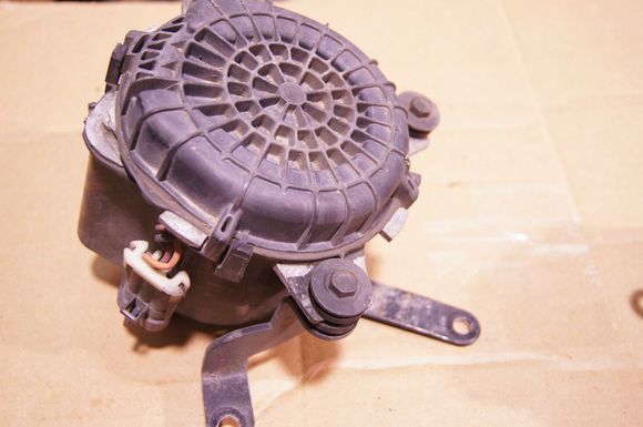 Secondary Air Injection pump - GM Corvette 95-99