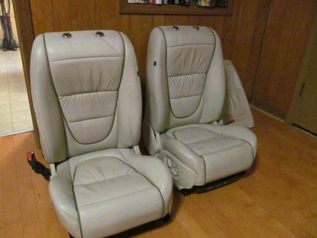 Interior/Upholstery - X350 vanden plas front seats - Used - 2004 to 2007 Jaguar XJ8 - Greenville, SC 29611, United States