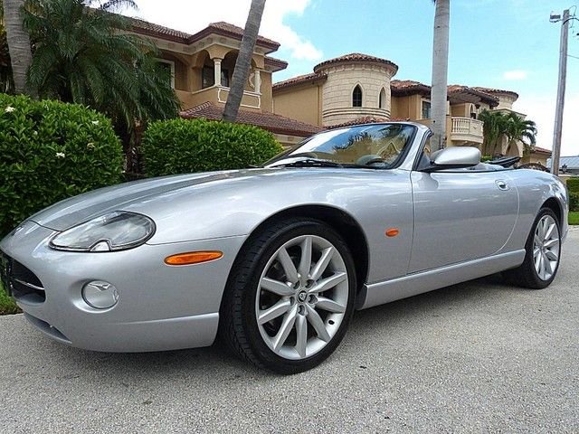 2006 Jaguar XK8 - Like new XK8 59k Fl car always garaged - Used - VIN SAJDA42C262A45911 - 8 cyl - 2WD - Automatic - Convertible - Silver - Deltona, FL 32725, United States
